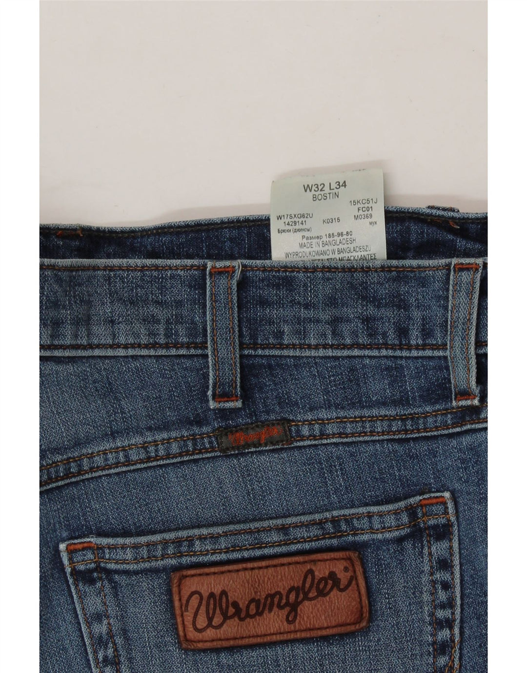 WRANGLER Mens Bostin Slim Jeans W32 L34 Blue Vintage Wrangler and Second-Hand Wrangler from Messina Hembry 
