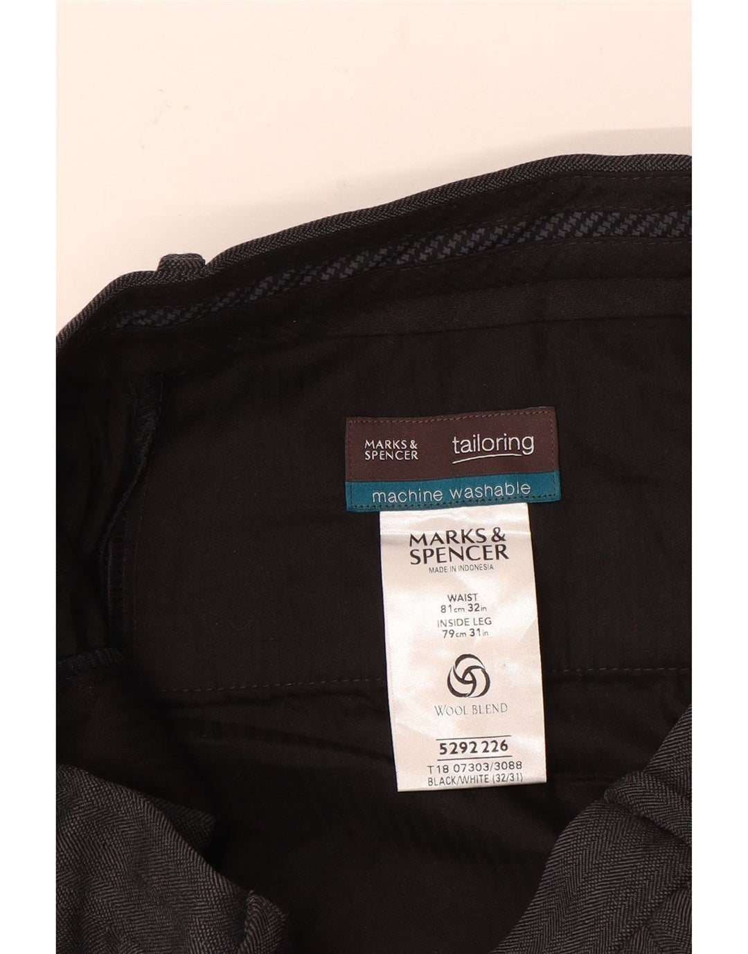 Gerade Herren-Anzughose von Marks & Spencer, W32, L31, grau, Polyester