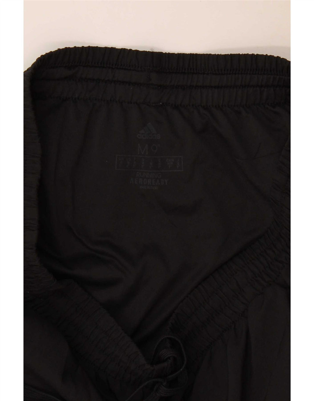 Adidas Herren Aeroready Graphic Sport Shorts Medium Schwarz