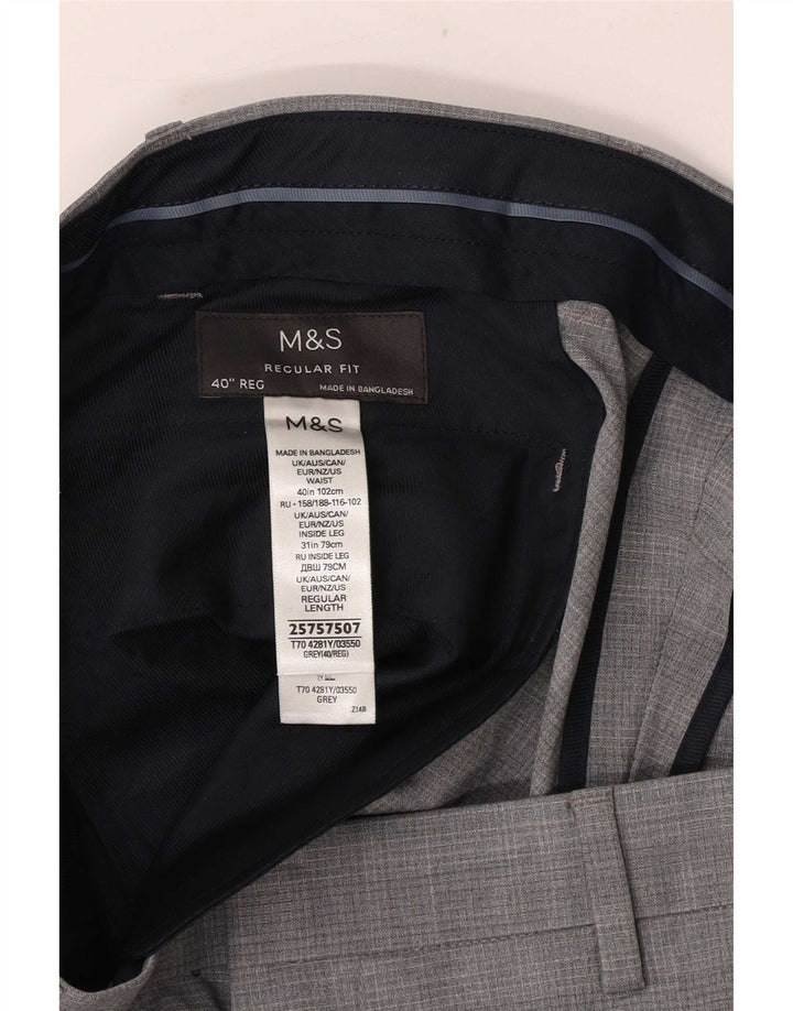 Marks & Spencer Herren-Chinohose mit normaler Passform, W40 L31, grau kariert