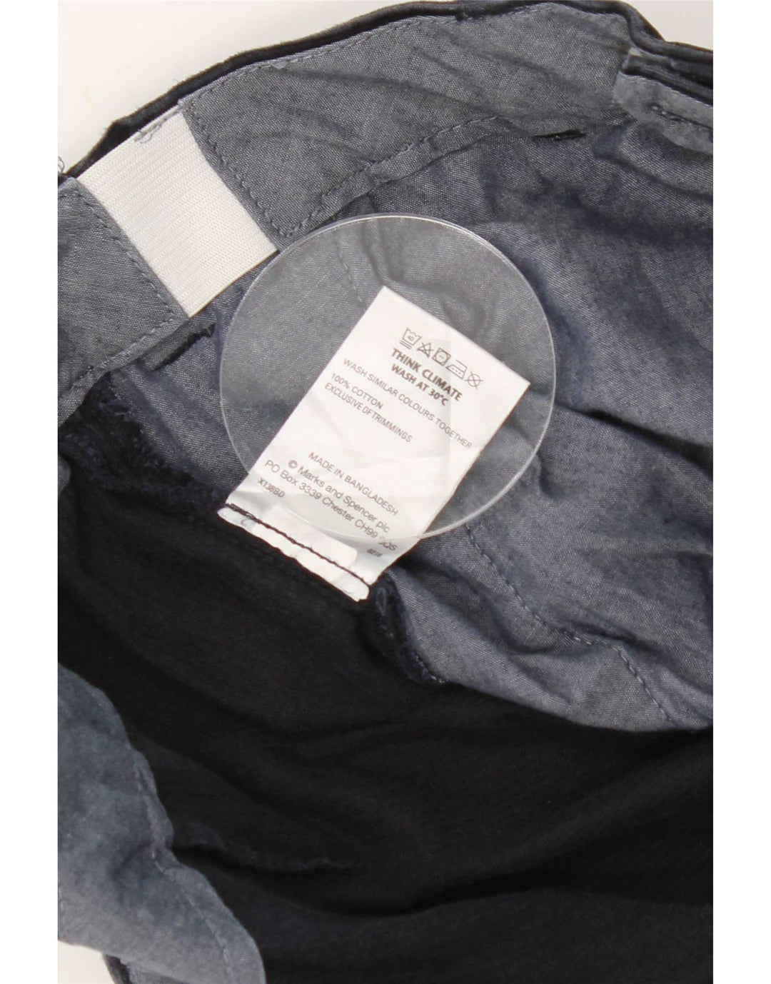 Marks & Spencer Damen Cordhose in normaler Passform, W38 L31, Marineblau