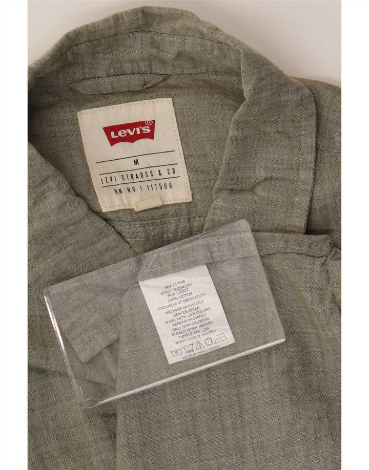 Levi's Herren-Kurzarmhemd aus mittelgrauer Baumwolle