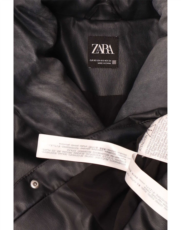 Zara Damen Übergroße gepolsterte Kunstlederjacke UK 6 XS Schwarz Polyurethan