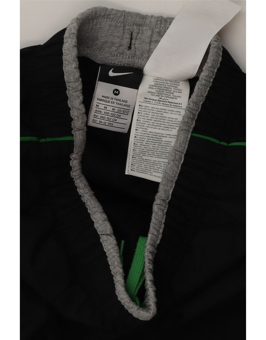 Nike Jungen-Trainingshose mit Grafik, 10–11 Jahre, mittelgroßes schwarzes Polyester
