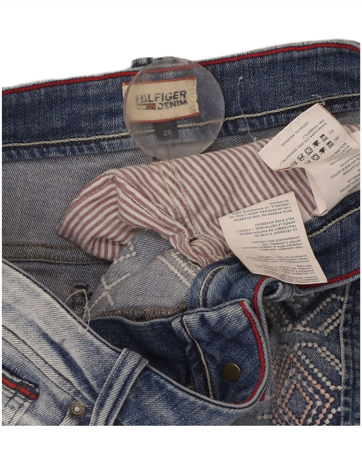 Tommy Hilfiger Damen Denim Hot Pants W28 Mittelblaue geometrische Baumwolle
