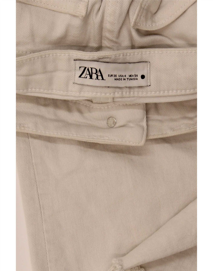 Zara Damen Bootcut Jeans EU 36 XS W26 L28 Off White
