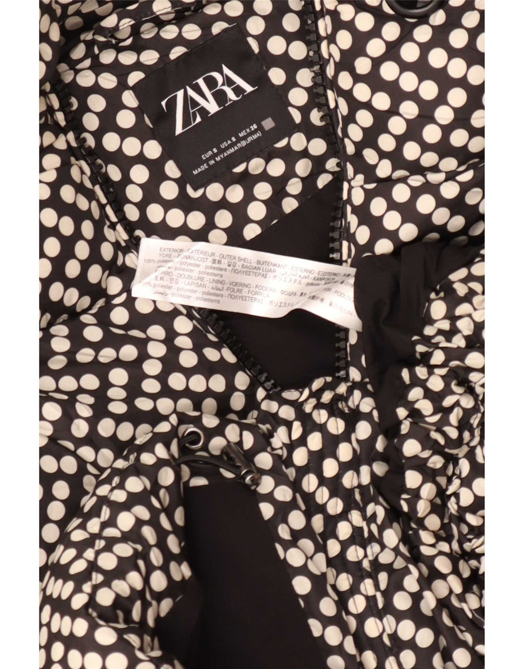 Zara Damen-Jacke mit Kapuze, übergroß, wattiert, Gr. 10, Größe S, Schwarz, gepunktet