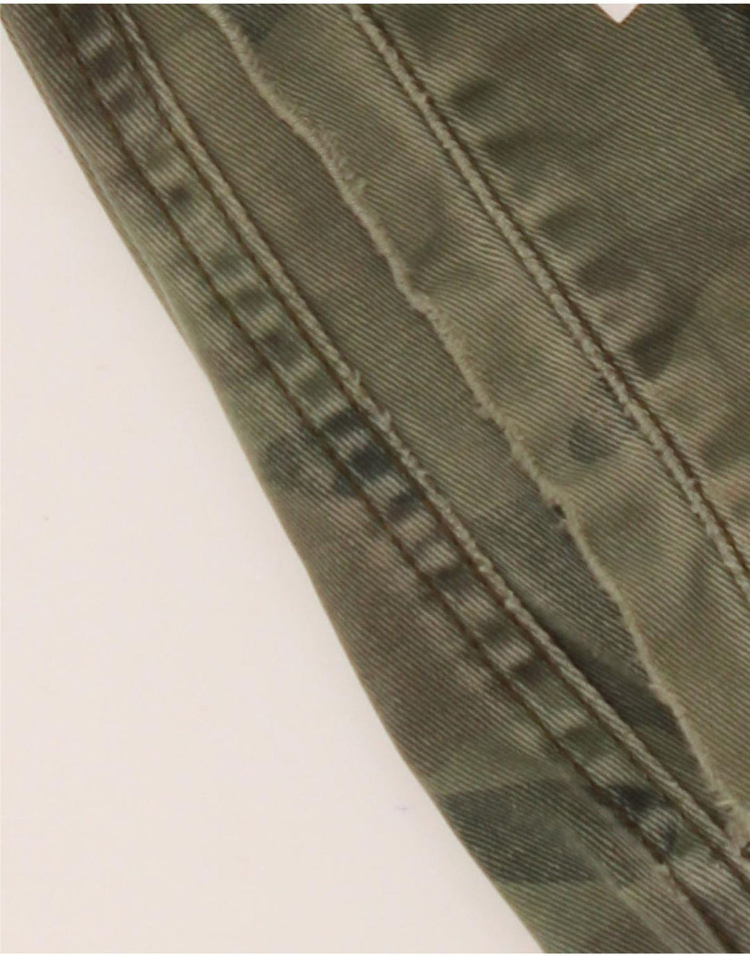 NAUTICA Herren Cargoshorts W33 mittelgrüne Camouflage-Baumwolle