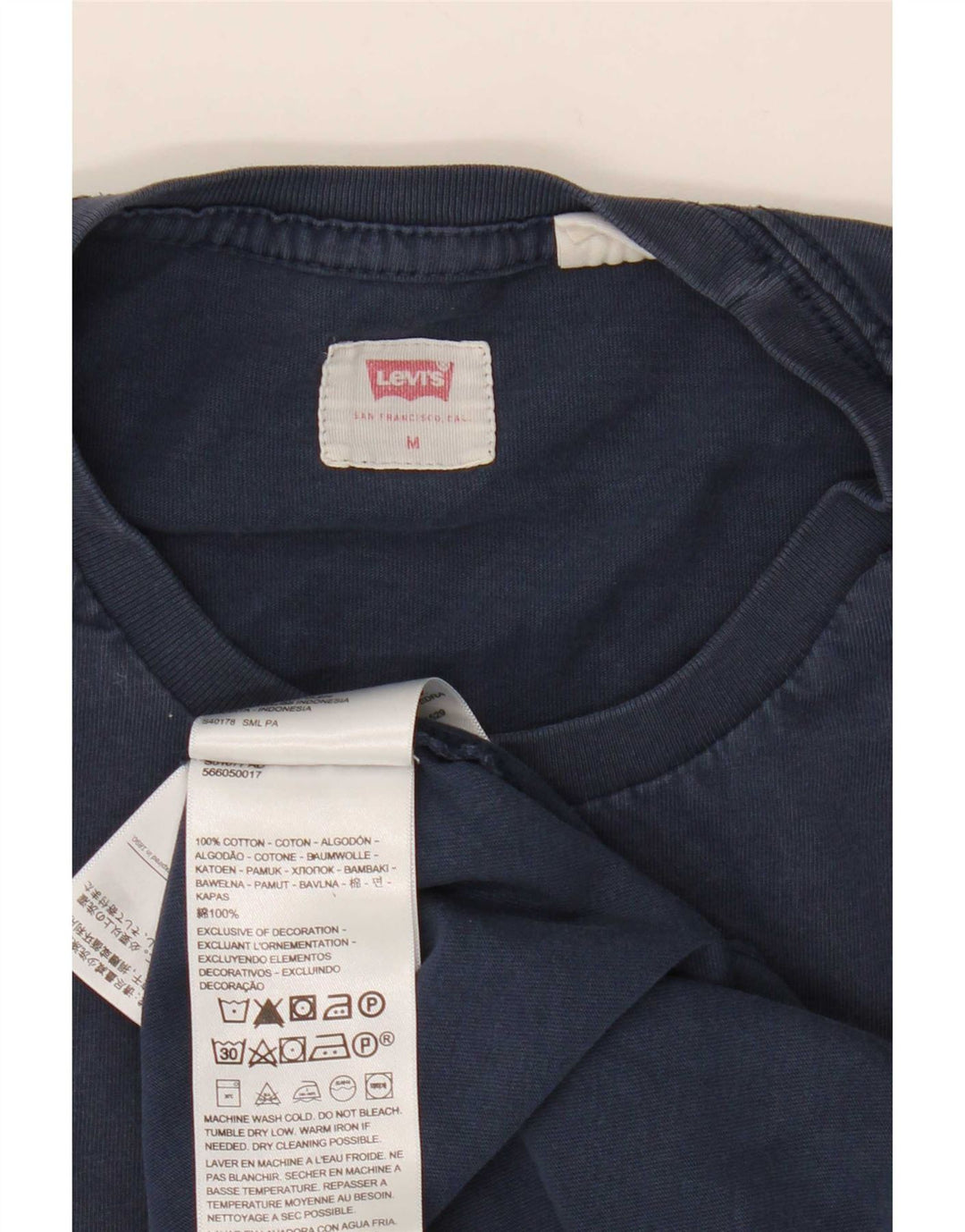 Levi's Herren-T-Shirt-Oberteil aus Baumwolle in mittlerem Marineblau