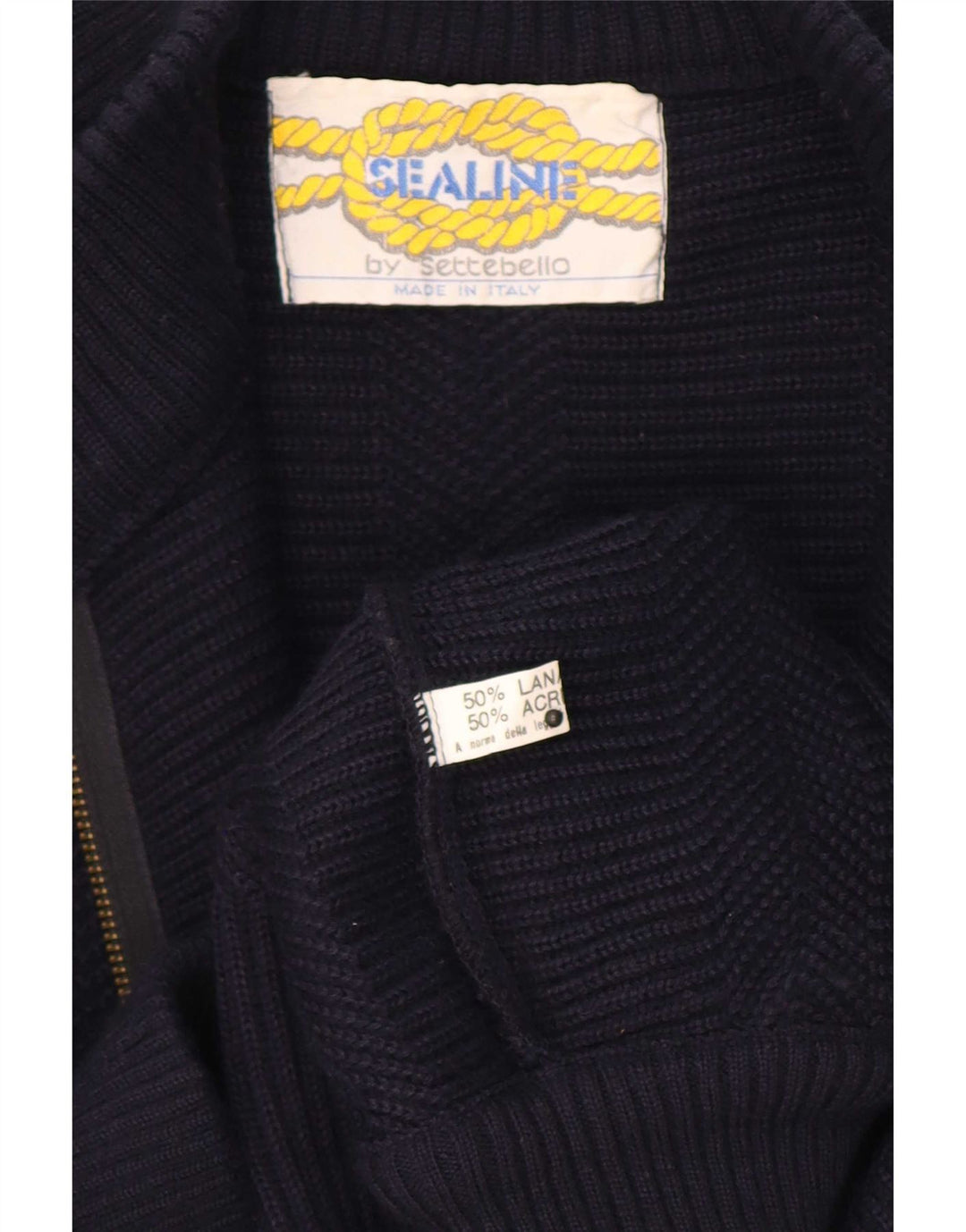 Settebello Herren-Strickjacke aus mittelblauer Wolle in Marineblau