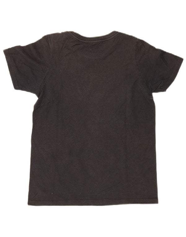 Nike Jungen Athletic Cut Graphic T-Shirt Top, 8–9 Jahre, Größe S, Schwarz