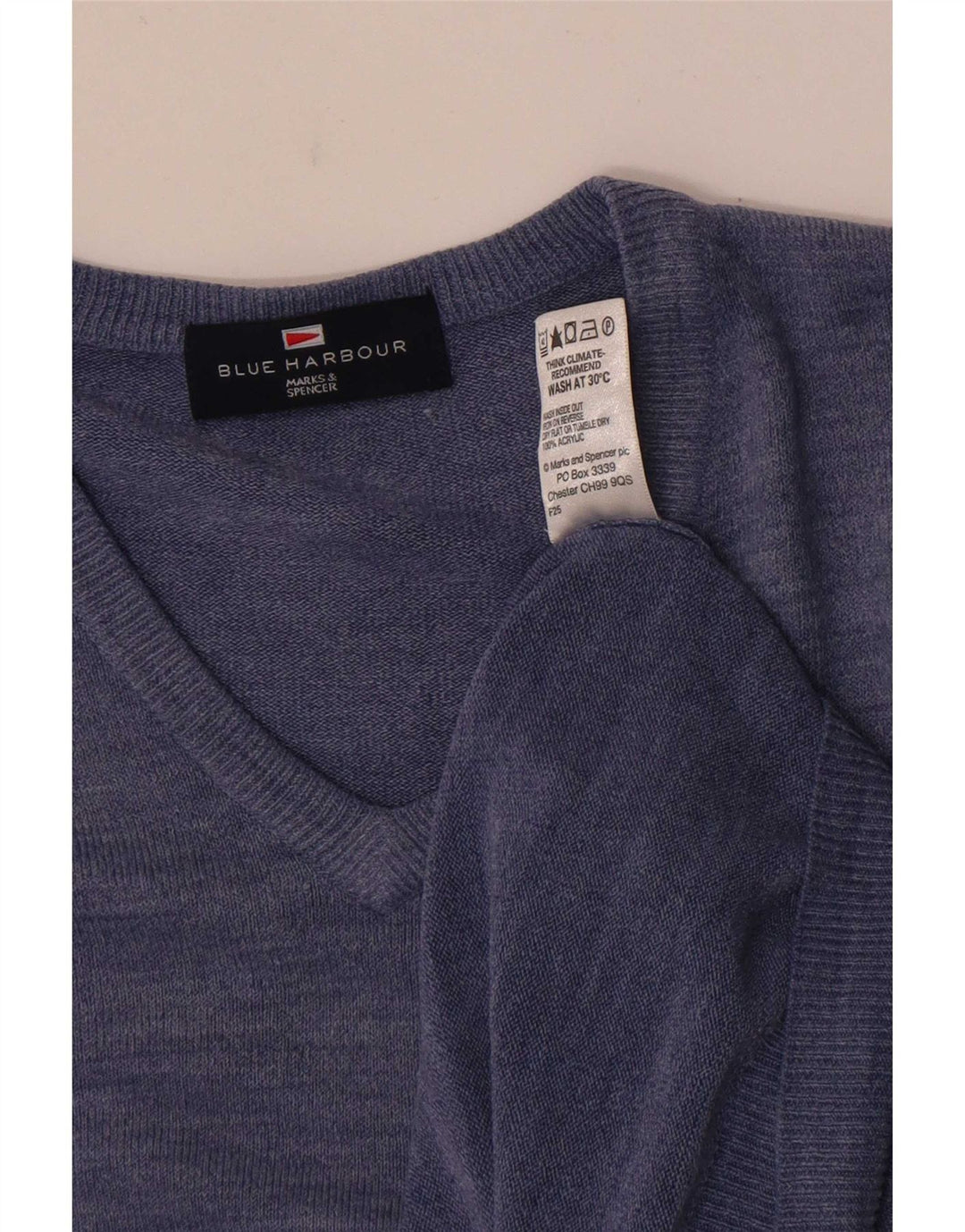 Marks & Spencer Herren Blue Harbour Pullover mit V-Ausschnitt Mittelblau meliert