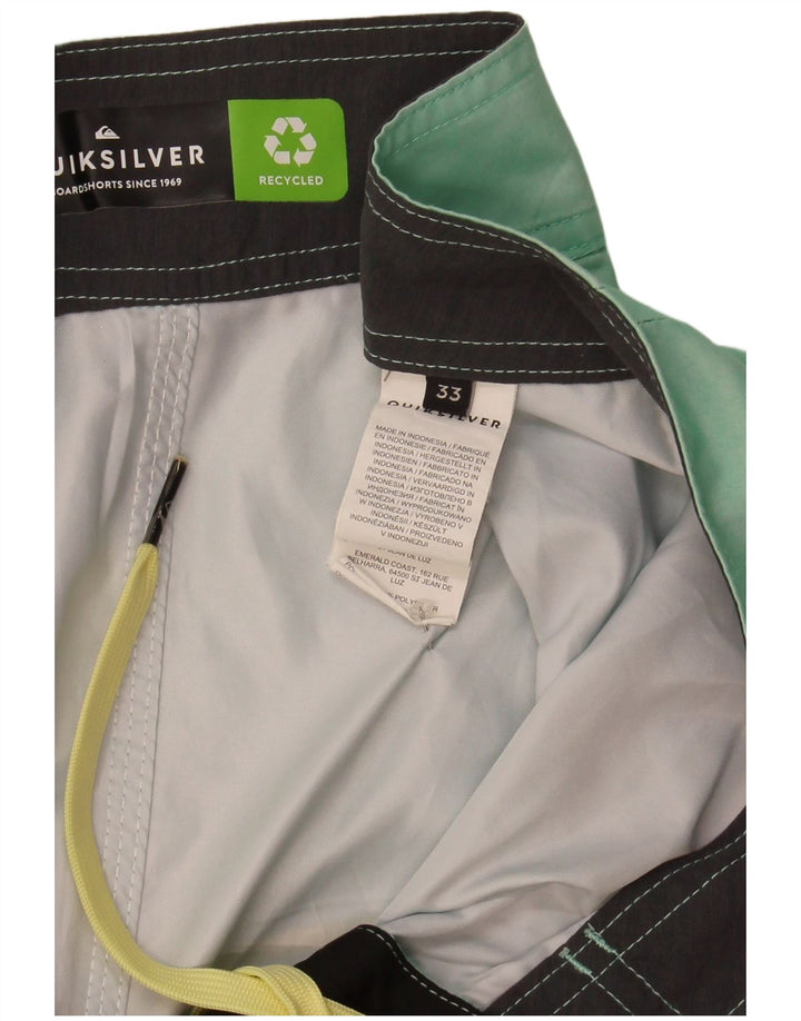 Quiksilver Herren-Badeshorts aus mittelgrünem, geblümtem Polyester