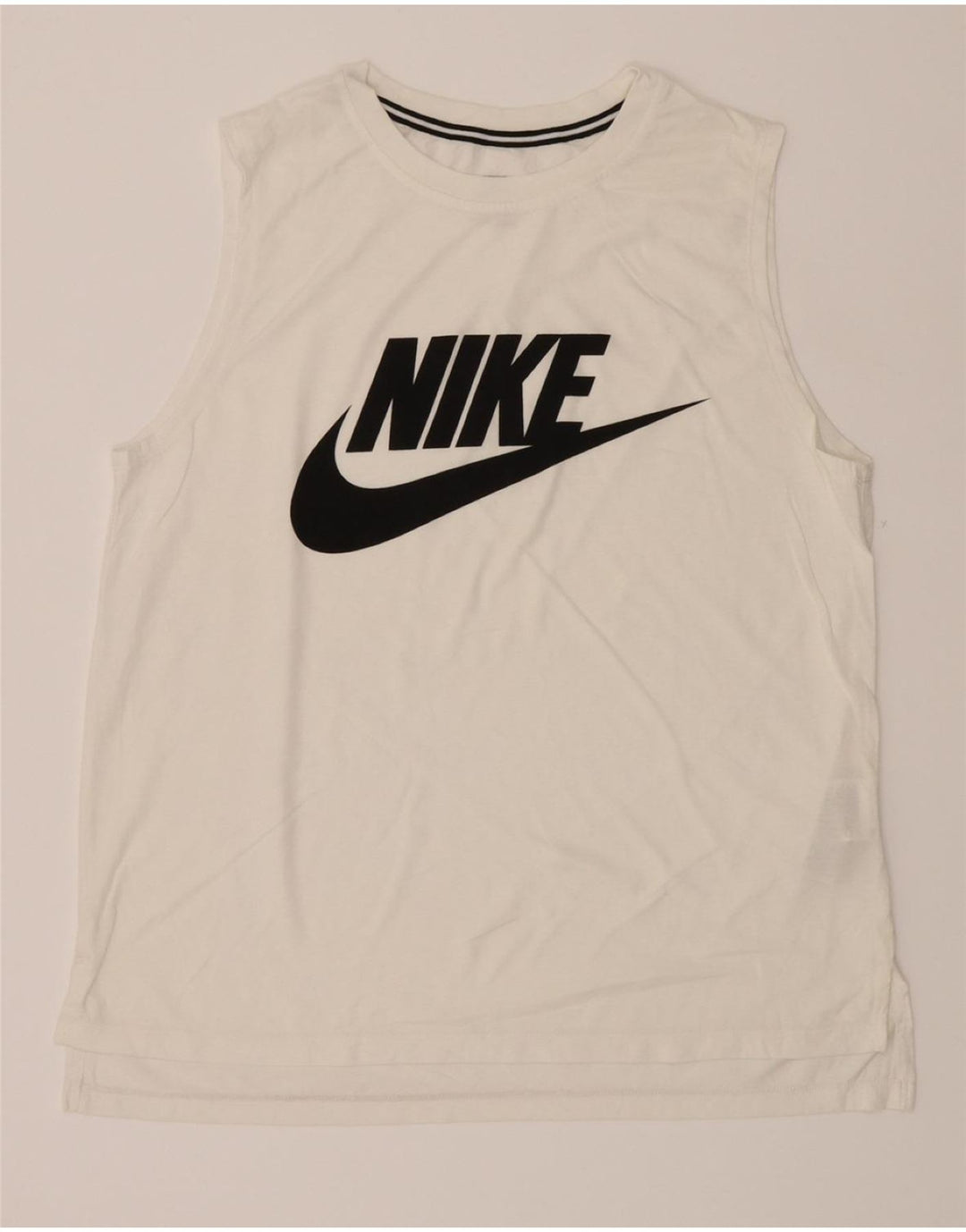 NIKE Mens T-Shirt Top Medium White Modal Vintage Nike and Second-Hand Nike from Messina Hembry 