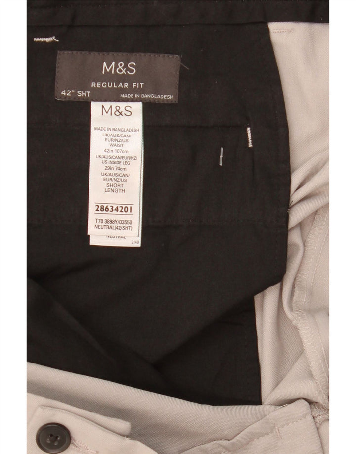 Marks & Spencer Herren-Chinohose mit normaler Passform, W42, L28, Grau, Polyester