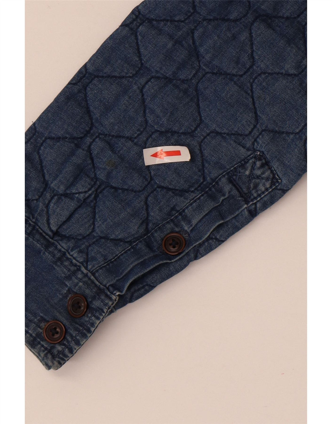 Gestepptes Vintage-Jeanshemd für Herren aus mittelblauer Baumwolle
