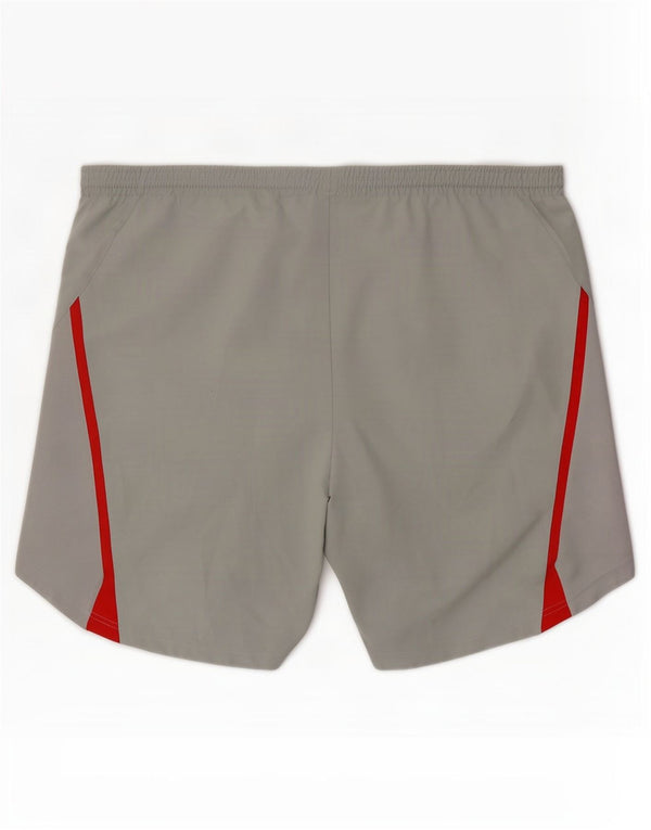Puma Herren VfB Stuttgart Sportshorts, groß, Grau, Farbblock