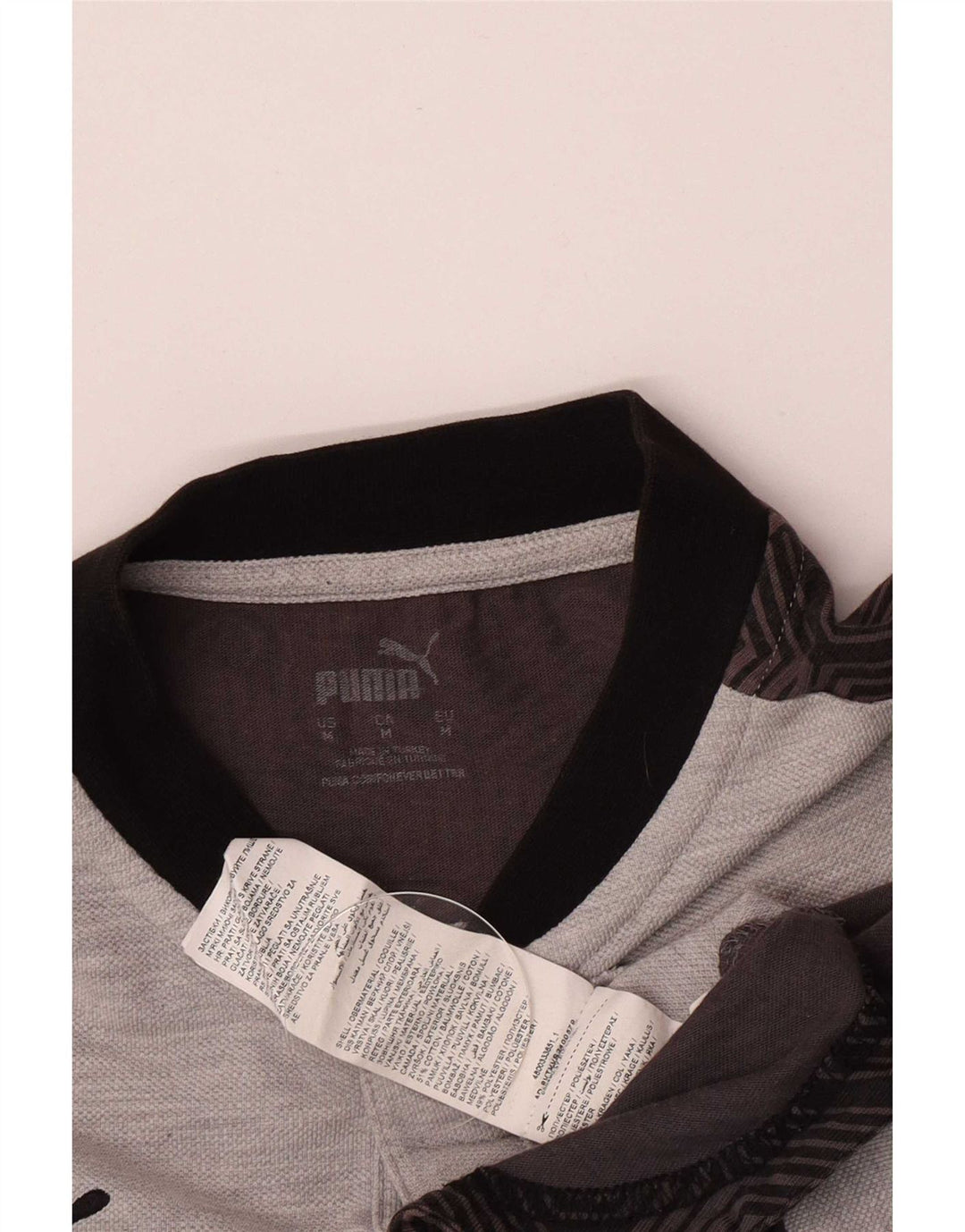 Puma Herren Grafik-T-Shirt-Oberteil aus mittelgrauer Colourblock-Baumwolle