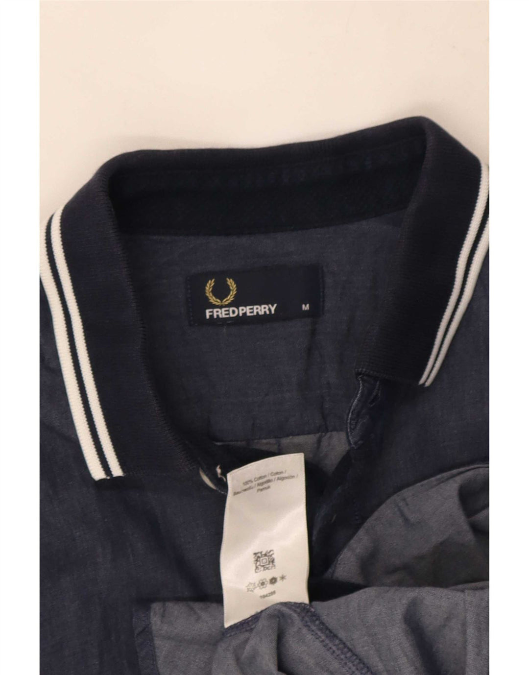 Fred Perry Herren-Kurzarmhemd aus mittelblauer, gestreifter Baumwolle