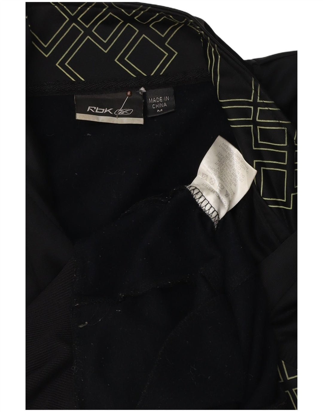 REEBOK Herren-Trainingsanzug mit grafischem Oberteil, mittleres schwarzes geometrisches Polyester