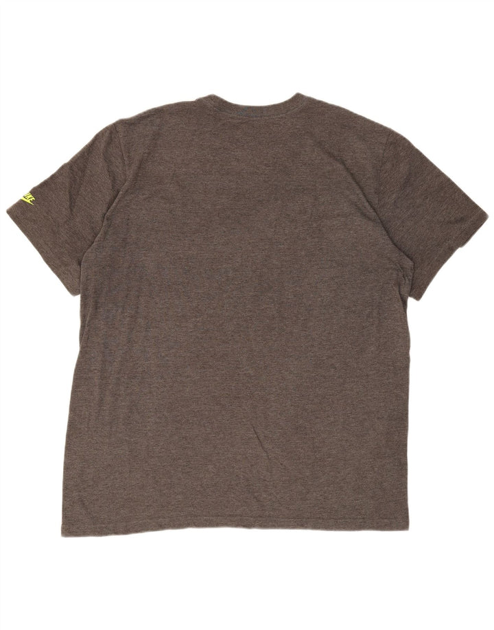 NIKE Herren-T-Shirt mit normaler Passform, Grafik, 2XL, graue Baumwolle