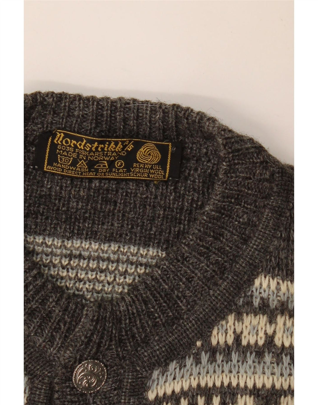 NORDSTRIKK Herren-Strickjacke, klein, graue Fair-Isle-Schurwolle