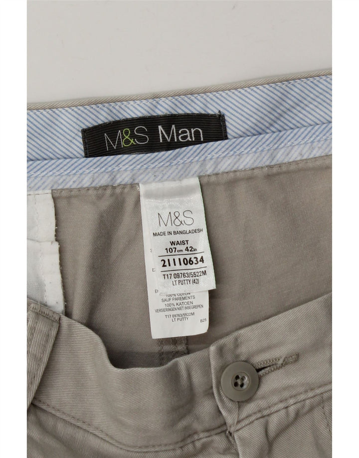 Marks & Spencer Herren Chinoshorts W42 2XL Graue Baumwolle