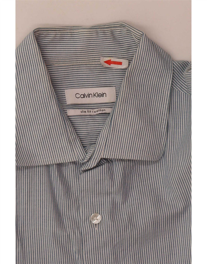 Calvin Klein Herrenhemd aus mittelblauer Nadelstreifen-Baumwolle