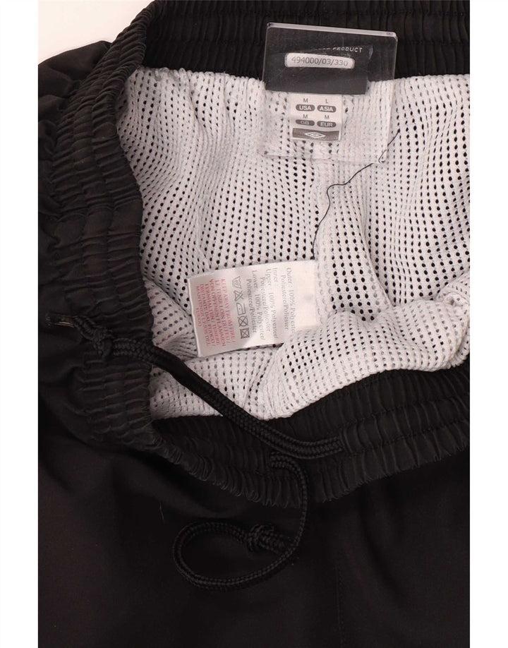 Umbro Herren-Trainingshose, Jogginghose, Mittelschwarz, Polyester