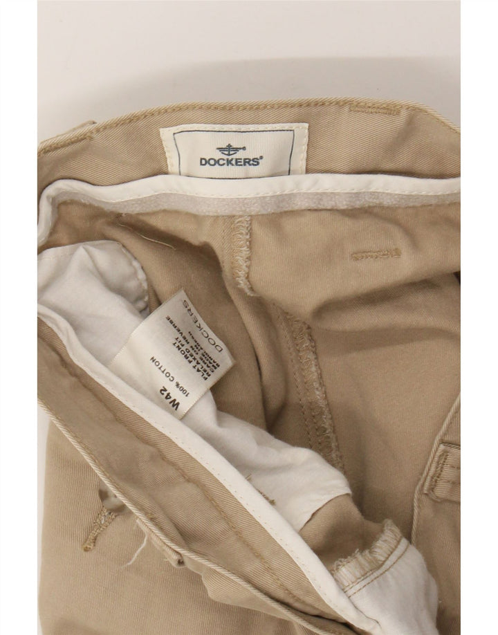 DOCKERS Herren Relaxed Fit Cargo Shorts W42 2XL Beige Baumwolle