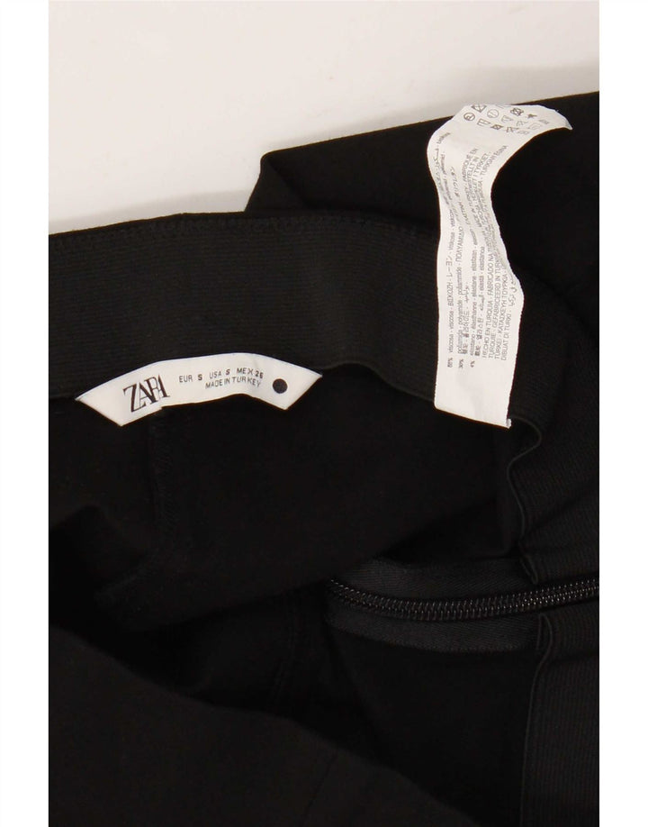 Zara Damen Bootcut-Hose mit kurzem Schnitt, Größe S, W26, L26, schwarze Viskose
