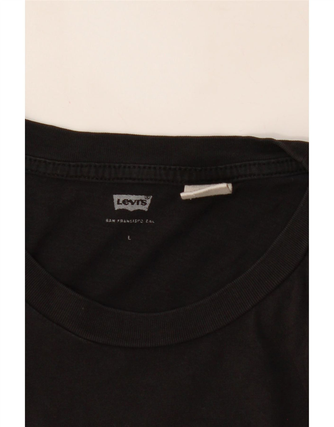LEVI'S Mens Graphic T-Shirt Top Large Black Cotton Vintage Levi's and Second-Hand Levi's from Messina Hembry 