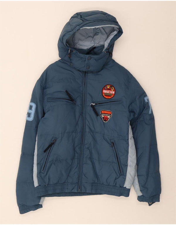 Diadora Wattierte Jacke mit grafischer Kapuze für Jungen, 13–14 Jahre, 3XL, Blau, Farbblock