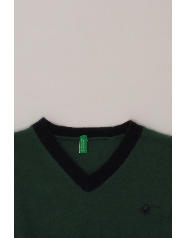 BENETTON Boys V-Neck Jumper Sweater 7-8 Years Medium Green Colourblock Vintage Benetton and Second-Hand Benetton from Messina Hembry 
