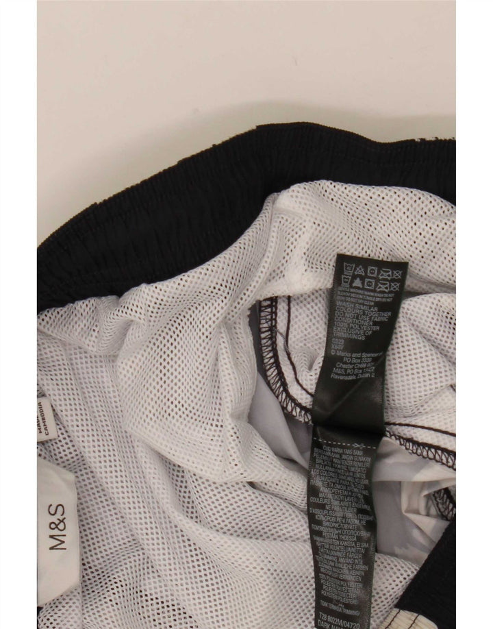 Marks & Spencer Herren-Badeshorts, Mittelschwarz, geblümt, Polyester
