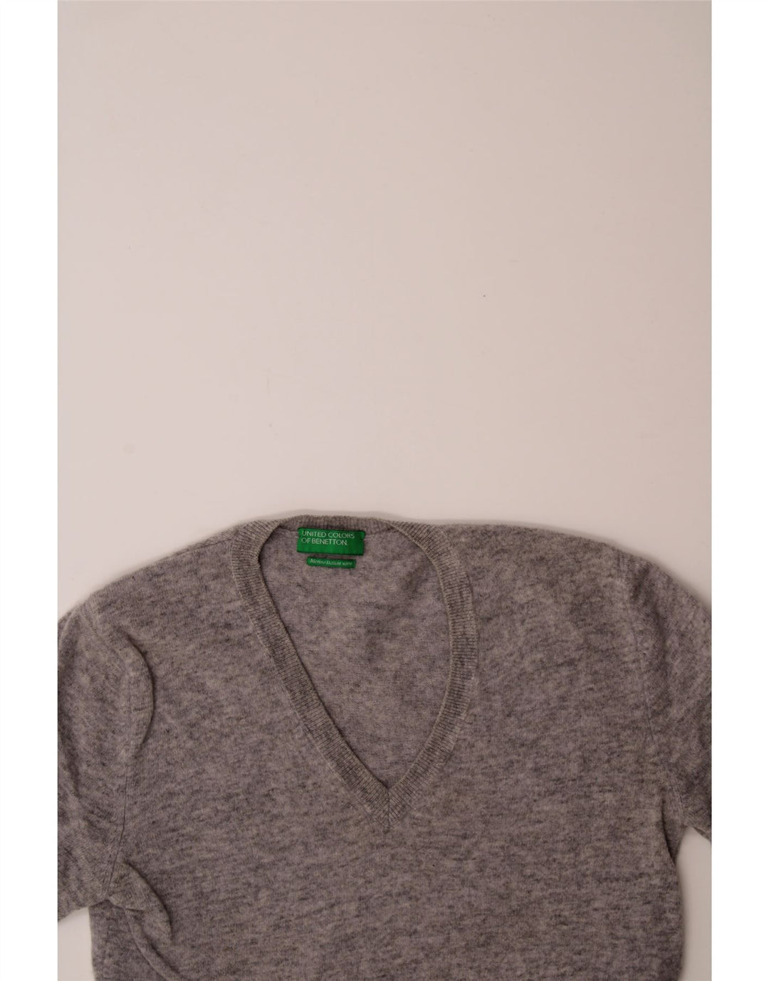 BENETTON Womens V-Neck Jumper Sweater UK 8 Small Grey Vintage Benetton and Second-Hand Benetton from Messina Hembry 
