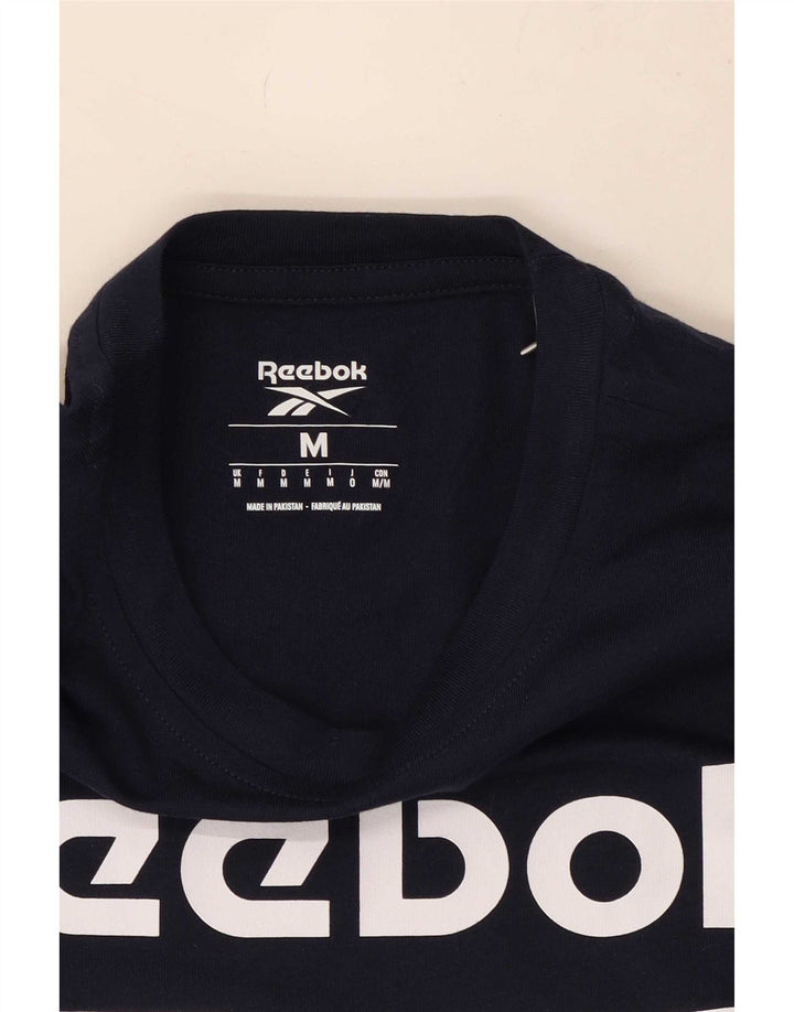 Reebok Herren Grafik-T-Shirt-Oberteil aus Baumwolle in mittlerem Marineblau