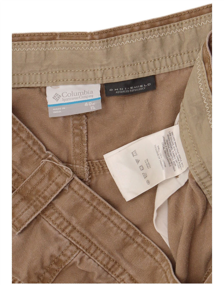 COLUMBIA Herren Omni-Shield Cargo Shorts W40 XL Beige Baumwolle