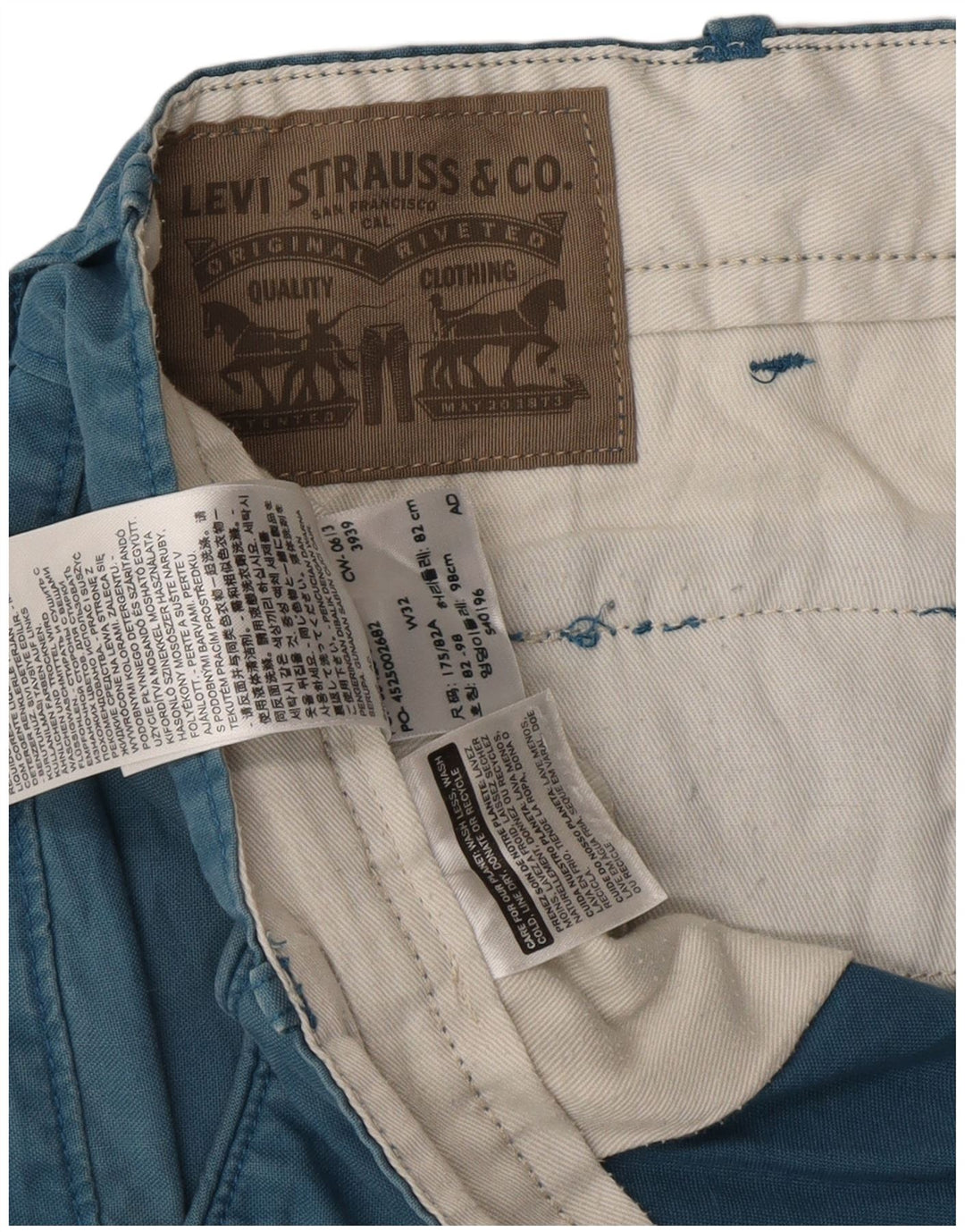 LEVI'S Damen Chinoshorts W32 Große blaue Baumwolle