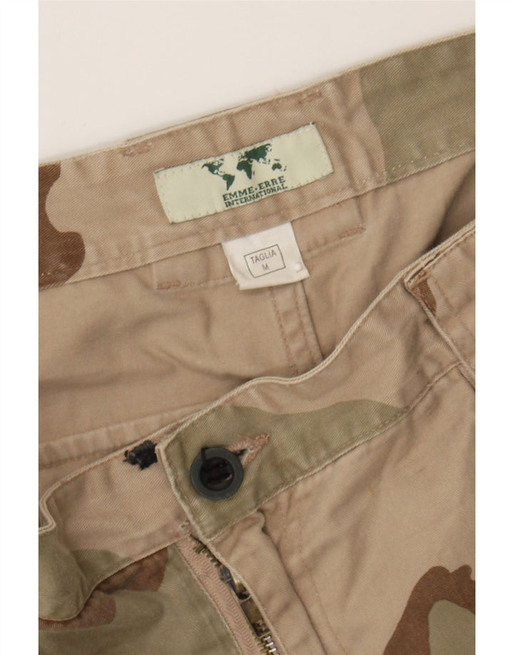 VINTAGE Mens Cargo Shorts Medium W32 Beige Camouflage Vintage Vintage and Second-Hand Vintage from Messina Hembry 