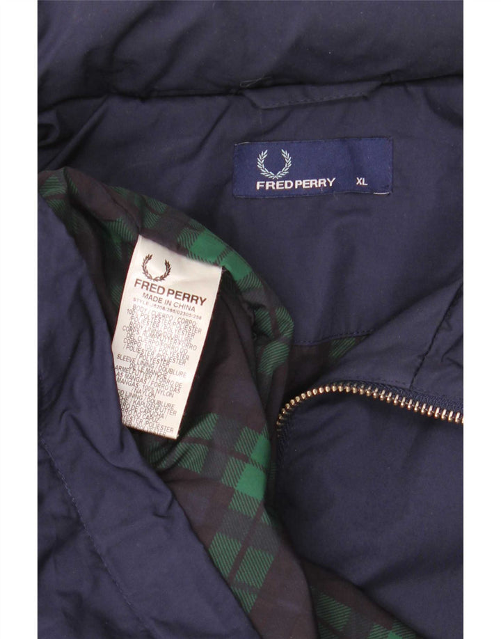 Fred Perry Herren Regenjacke UK 42 XL Marineblau Polyester