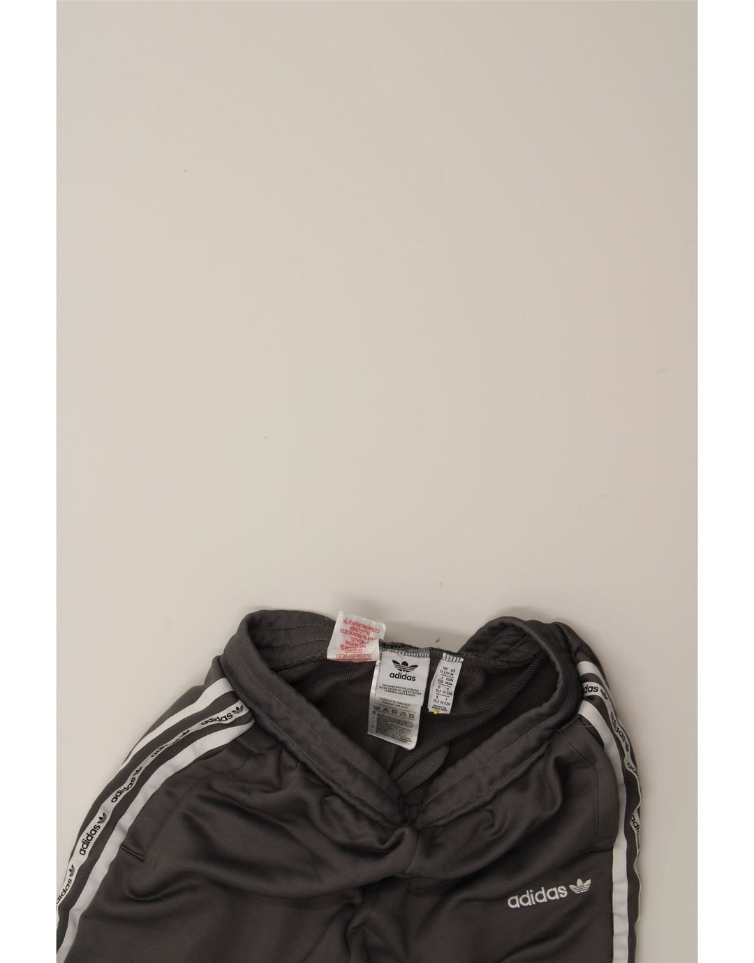 ADIDAS Boys Sport Shorts 11-12 Years  Grey Colourblock Polyester Vintage Adidas and Second-Hand Adidas from Messina Hembry 