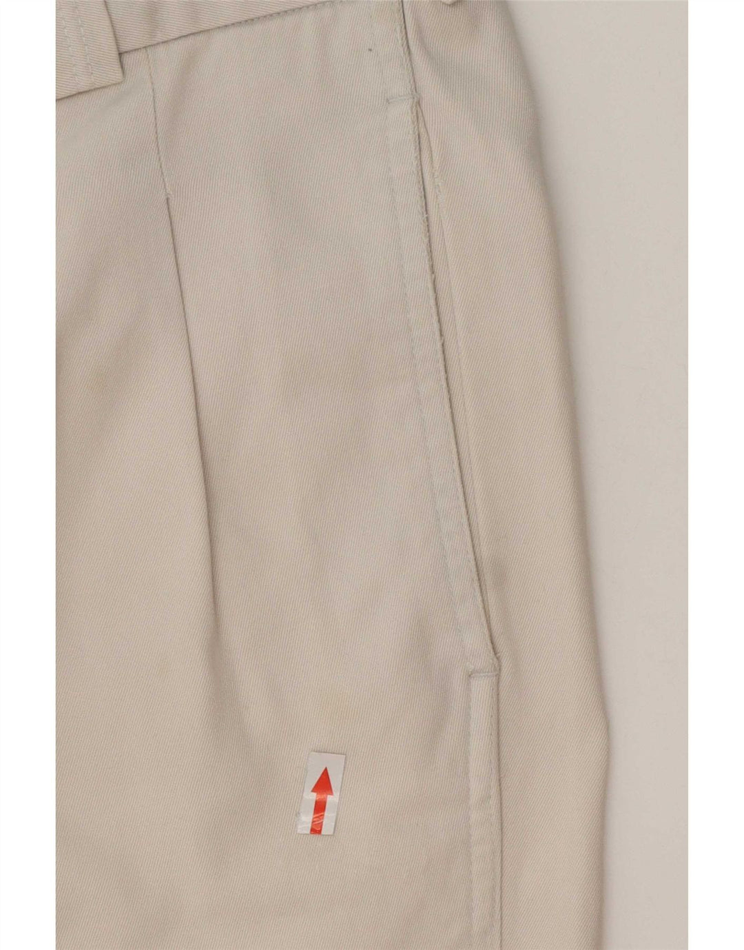 Levi's Herren-Chinohose mit Pegged, W32, L30, cremefarbene Baumwolle