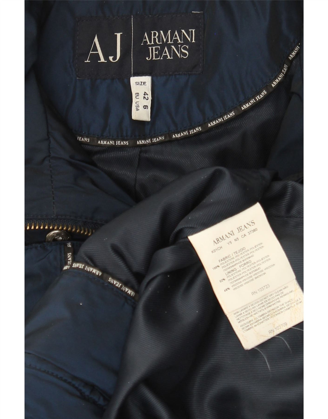 Armani Jeans Damen gepolsterter Mantel EU 42 großes marineblaues Polyester