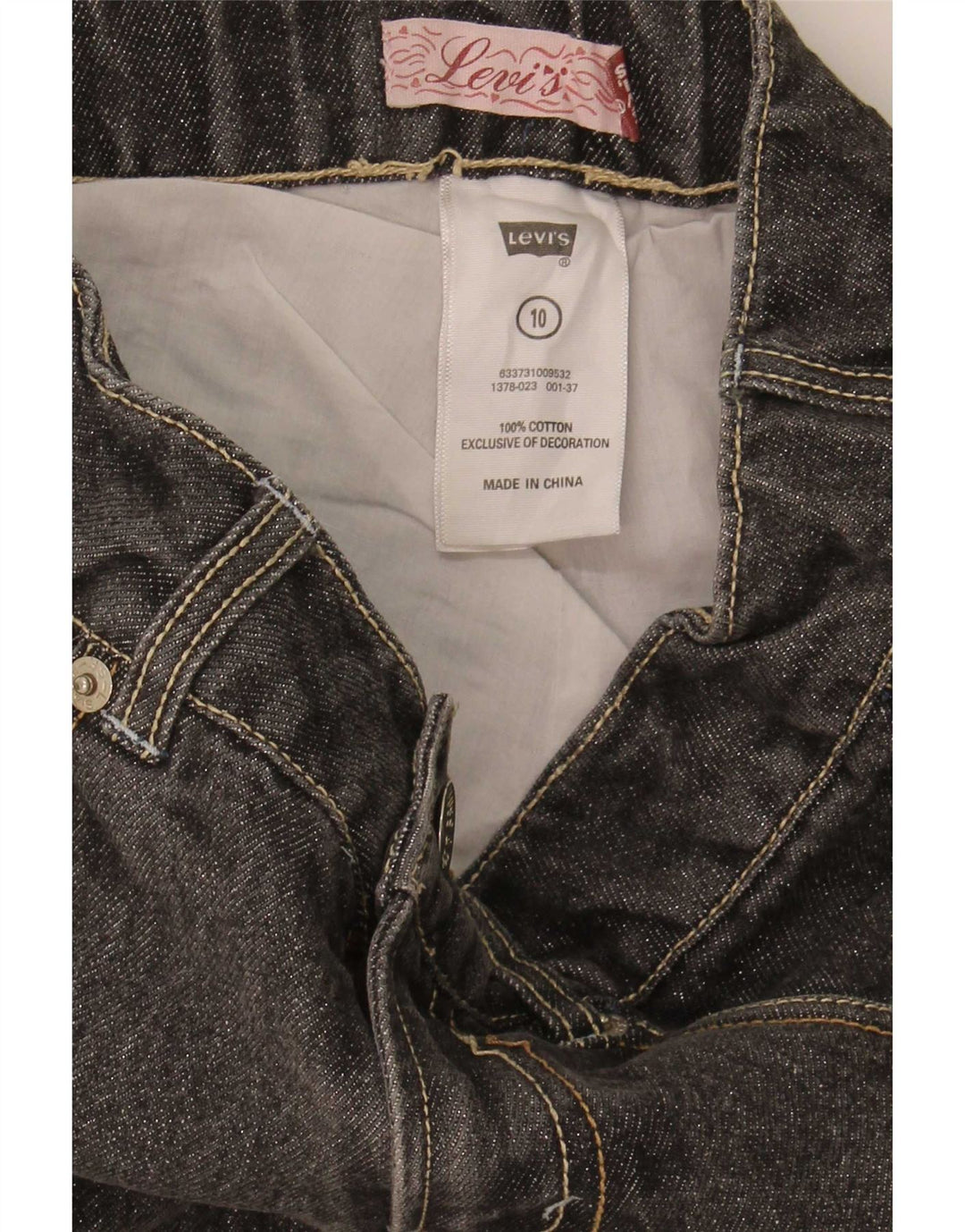 Levi's Mädchen-Jeansshorts, 9–10 Jahre, W24, graue Baumwolle