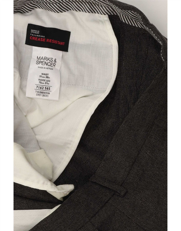 Gerade Herren-Anzughose von Marks & Spencer, W36, L31, grau, Polyester