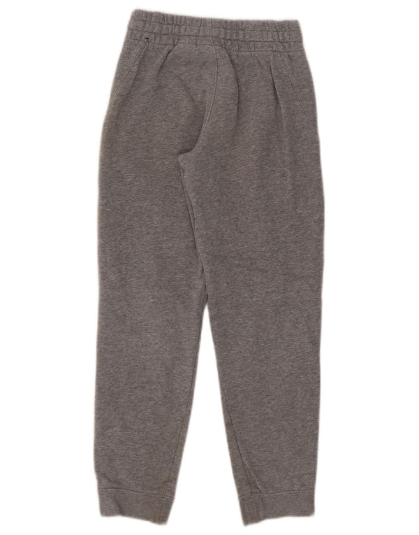 Nike Jungen-Trainingshose mit Standard-Passform und Jogger, 8–9 Jahre, Größe S, Grau