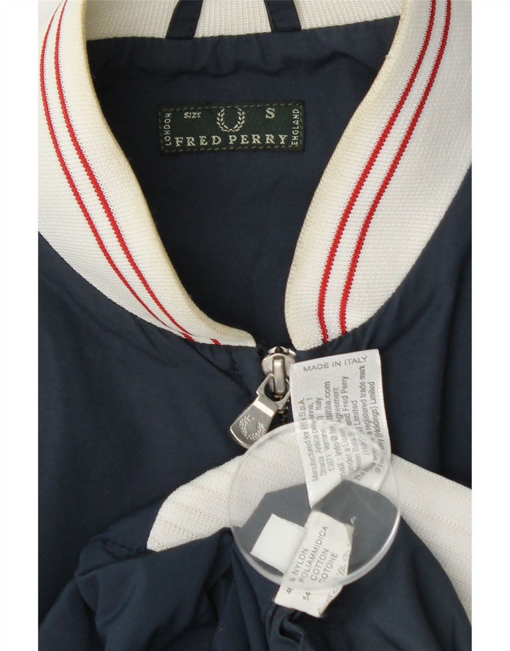Fred Perry Damen Bomberjacke UK 10 Small Marineblaues Colourblock-Nylon