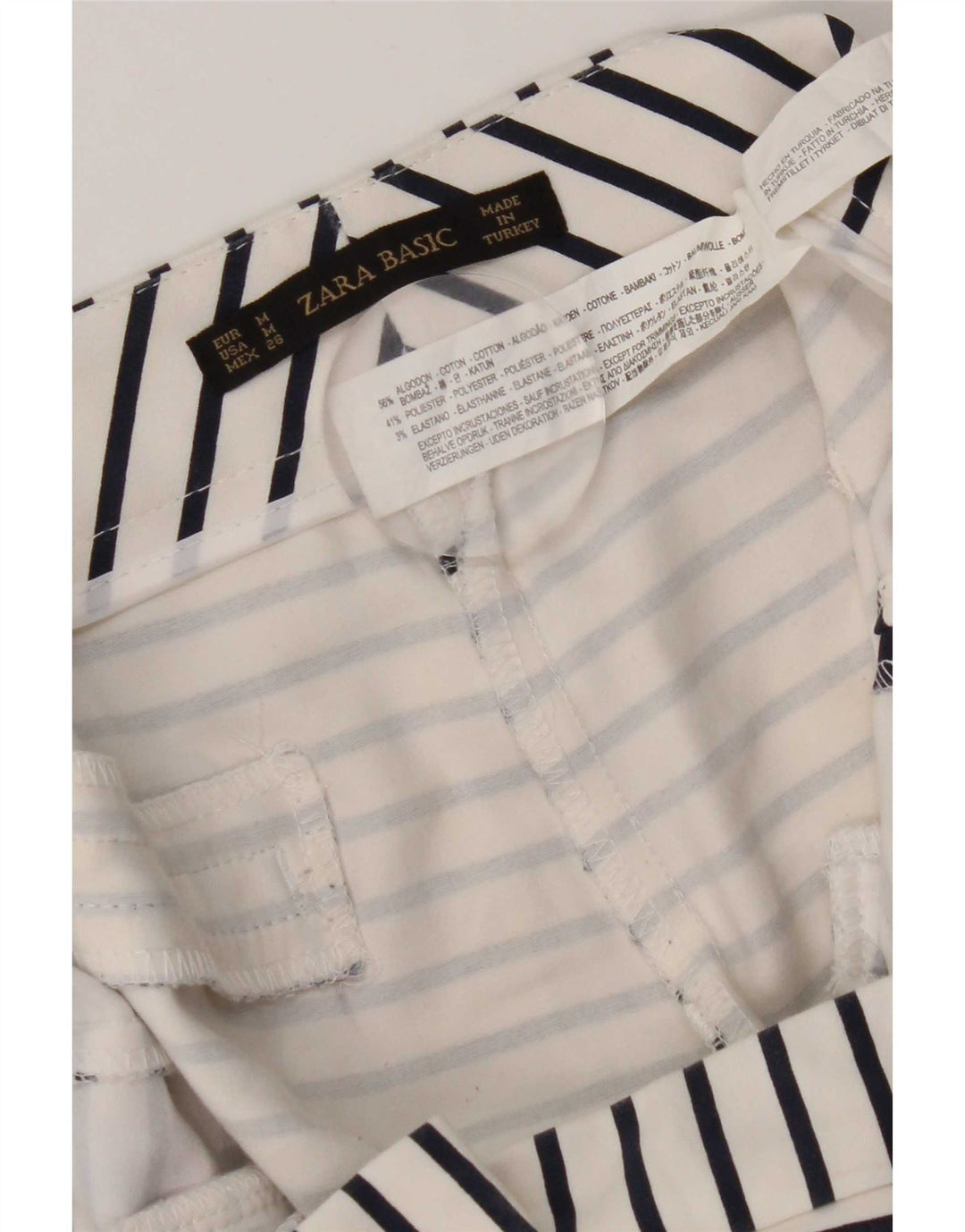 Zara Damen Hotpants Medium W30 Weiß gestreift aus Baumwolle