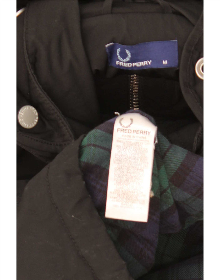 Fred Perry Herren-Windbreakerjacke mit Kapuze, UK 38, Mittelschwarzes Nylon